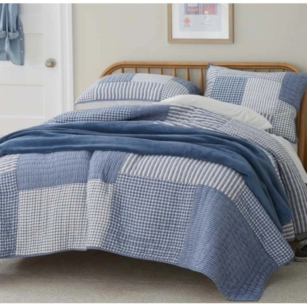 Comapany Kids Twin XL Quilt Yarn Dye Stripe Block Blue/White With Sham